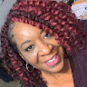 Meet your Posher, Lynda